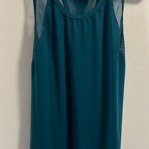 Ictive performance tank with mesh